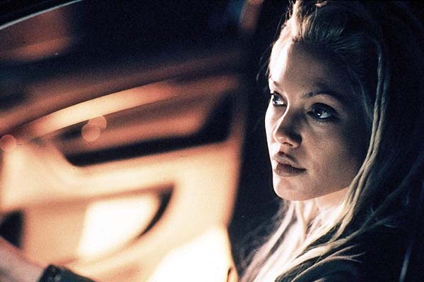 Angelina Jolie dans 60 Secondes Chrono (2000)