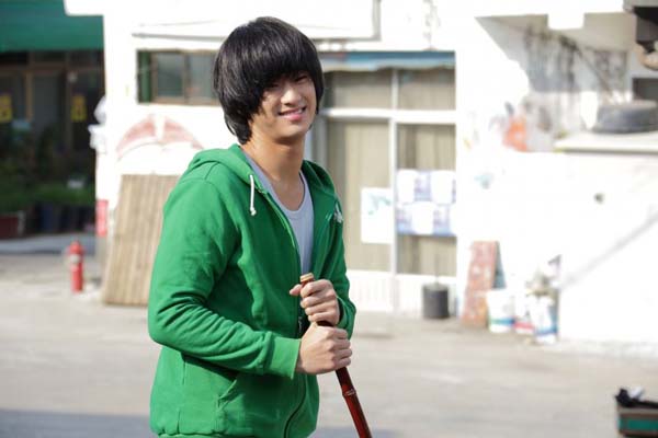 Kim Soo-hyun dans Secretly, Greatly (2013)