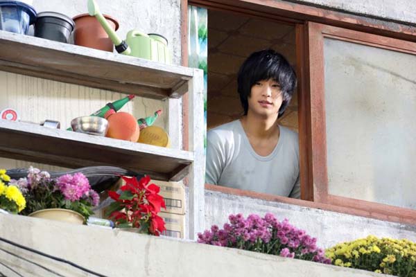 Kim Soo-hyun dans Secretly, Greatly (2013)