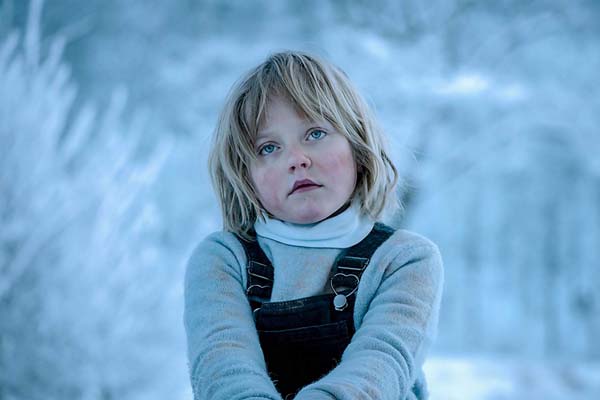 Ebba Steenstrup Såheim dans Hjemsøkt (2017)