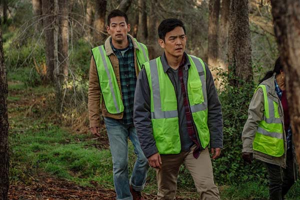 John Cho dans Searching (2018)