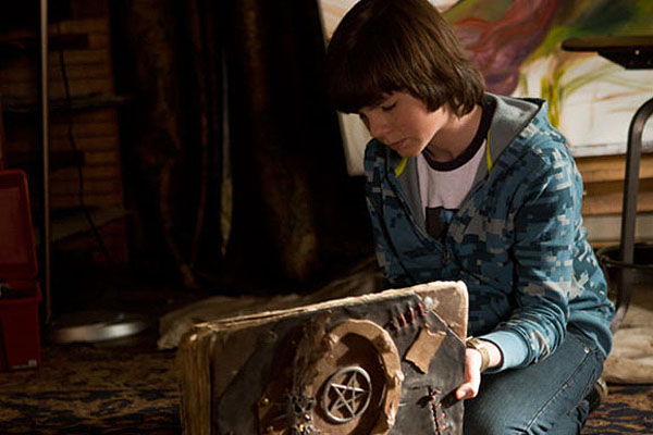 Chandler Riggs dans Mercy (2014)