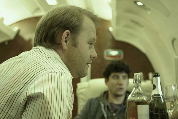 Michael Jibson et Jack Gordon dans Panic Buttom (2011)