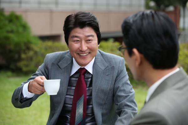 Song Kang-ho dans The Drug King (2018)