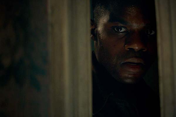 Jovan Adepo dans Overlord (2018)