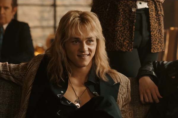 Ben Hardy dans Bohemian Rhapsody (2018)