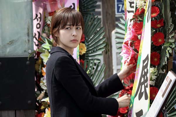 Lee Ha-na dans The Exclusive: Beat the Devil's Tattoo (2015)