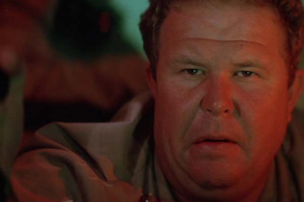 Ned Beatty dans Gray Lady Down (1978)