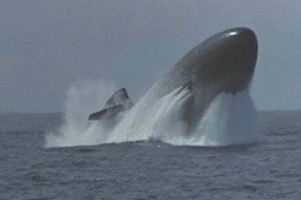 The Hunt for Red October (1990)