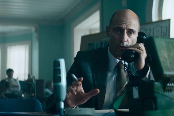 Mark Strong dans 6 Days (2017)