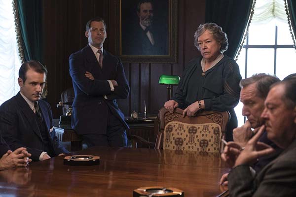 Kathy Bates dans The Highwaymen (2019)
