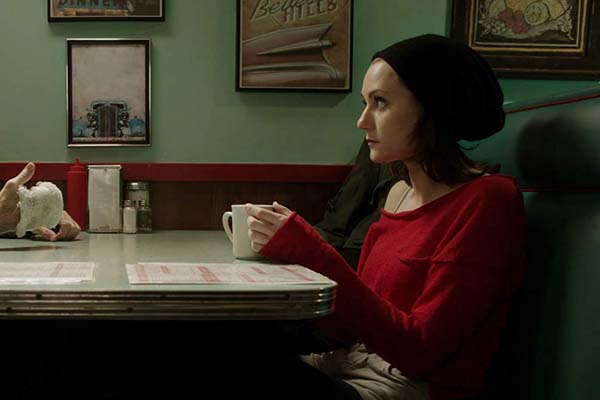 Jordan Todosey dans He Never Died (2015)