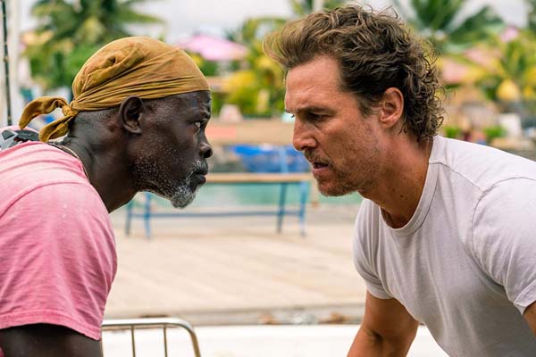 Matthew McConaughey et Djimon Hounsou dans Serenity (2019)