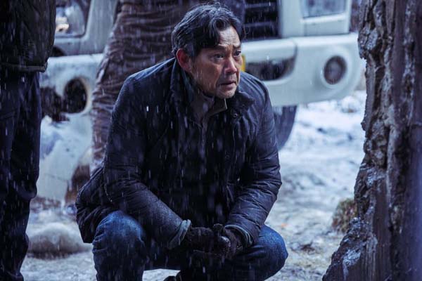 Jung Jin-young dans Svaha: The Sixth Finger (2019)