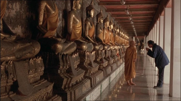 Steven Seagal dans Belly of the Beast (2003)