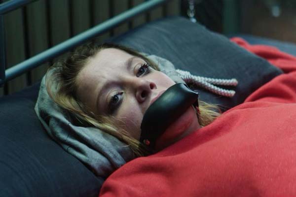 Jella Haase dans Kidnapping Stella (2019)