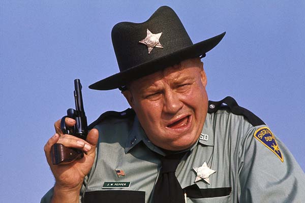 Clifton James dans Live and Let Die (1973)