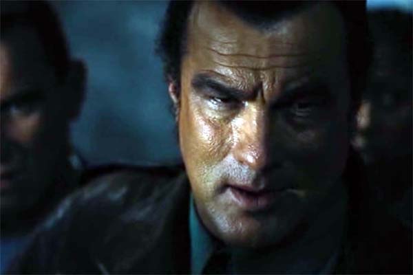 Steven Seagal dans Submerged (2005)
