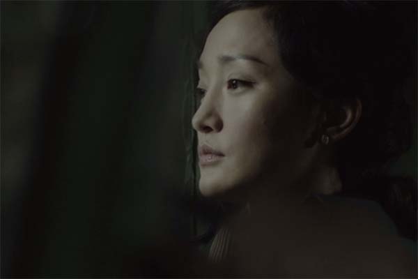 Zhou Xun dans The Silent War (2012)