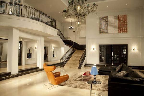 The Housemaid (2010)