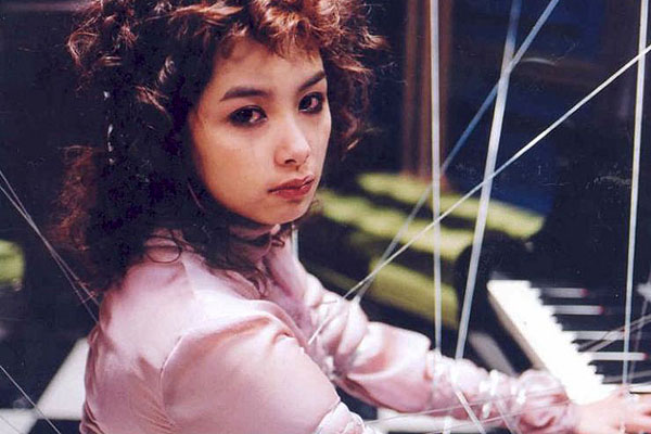 Kang Hye-jung dans Three... Extremes (2004)