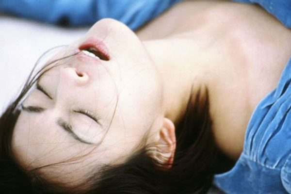 Kyōko Hasegawa dans Three... Extremes (2004)