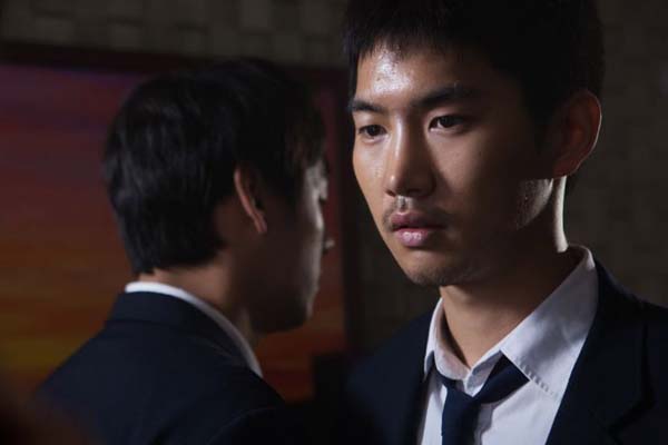 Kwak Si-yang et Lee Jae-joon dans Night Flight (2014)