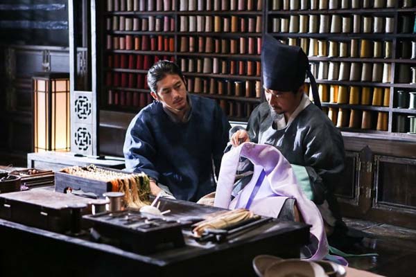 Han Suk-kyu et Go Soo dans The Royal Tailor (2014)