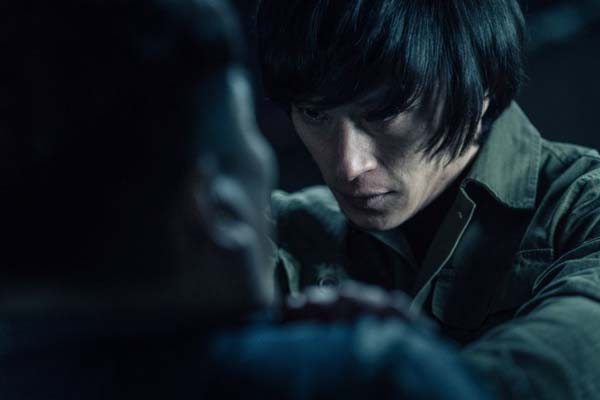 Kim Sung-kyu dans The Gangster, The Cop, The Devil (2019)