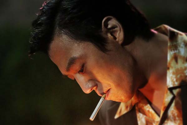 Kim Rae-won dans Gangnam Blues (2015)