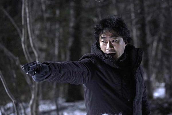 Lee Sung-min dans Broken (2014)