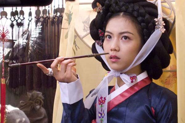 Kim Ok-bin dans The Accidental Gangster and the Mistaken Courtesan (2008)