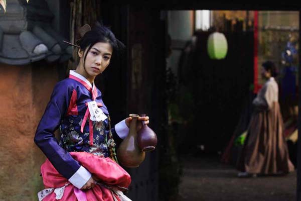 Kim Ok-bin dans The Accidental Gangster and the Mistaken Courtesan (2008)