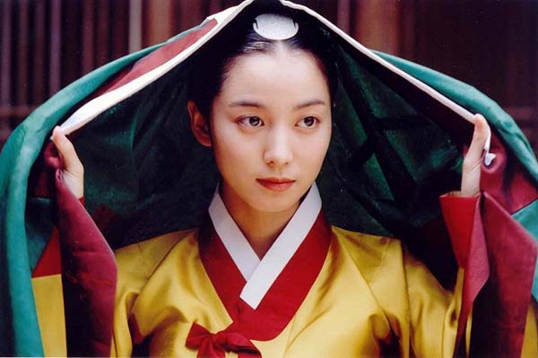 Lee Mi-sook dans Untold Scandal (2003)