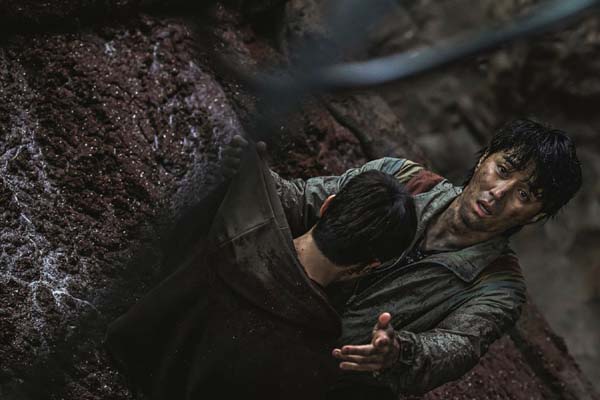 Cha Seung-won dans Sinkhole (2021)