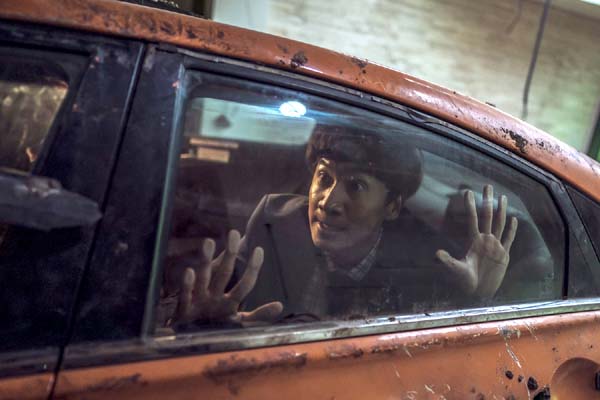 Lee Kwang-soo dans Sinkhole (2021)