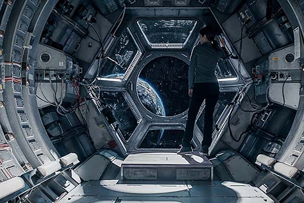 Anna Kendrick dans Stowaway (2021)