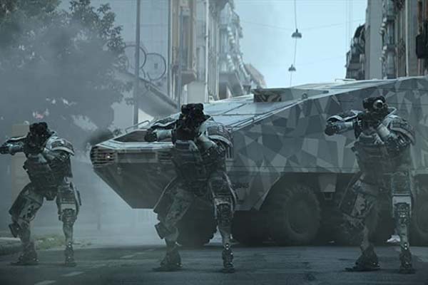 Outside the Wire (2021)