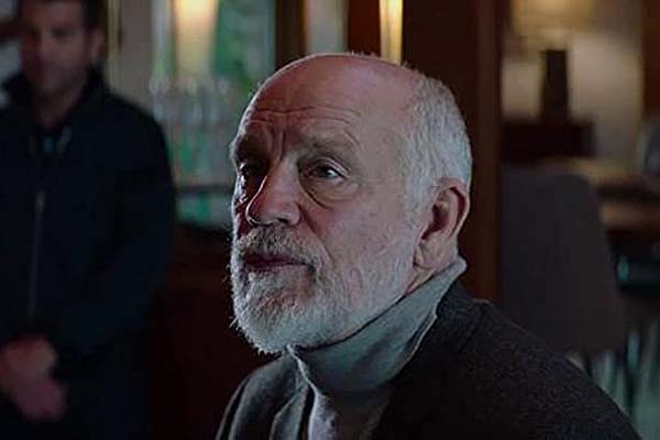 John Malkovich dans Ava (2020)