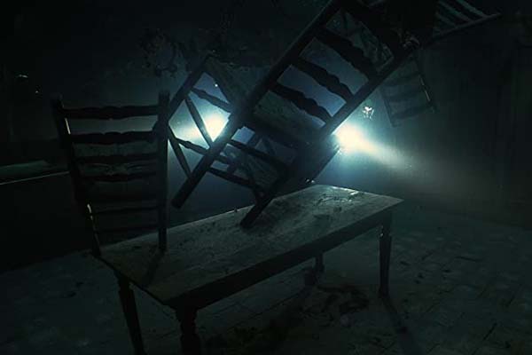 The Deep House (2021)