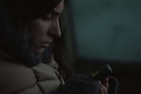 Genesis Rodriguez dans Centigrade (2020)