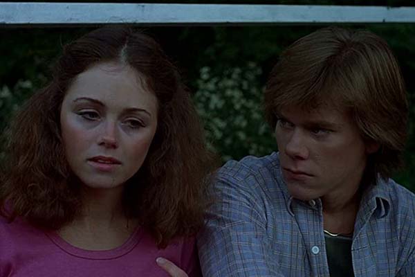 Kevin Bacon et Jeannine Taylor dans Friday the 13th (1980)