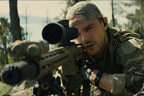 Nicholas Hoult dans Those Who Wish Me Dead (2021)