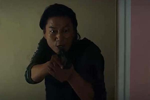 Sung Kang dans Code 8 (2019)