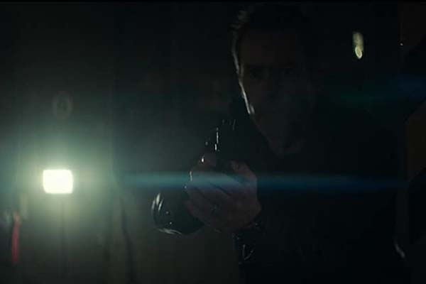 Guy Pearce dans Zone 414 (2021)