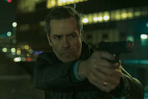 Guy Pearce dans Zone 414 (2021)