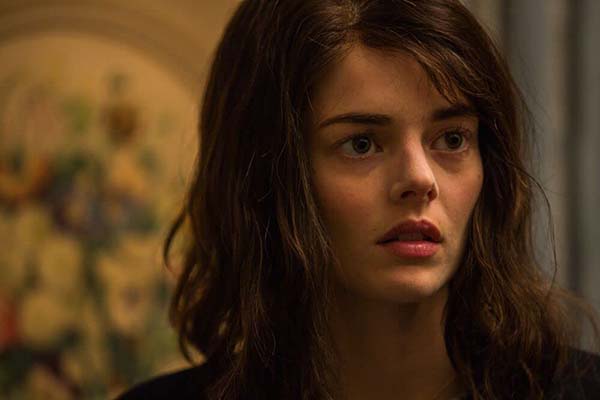 Samara Weaving dans Last Moment of Clarity (2020)