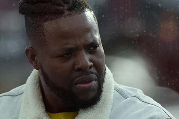 Winston Duke dans Spenser Confidential (2020)