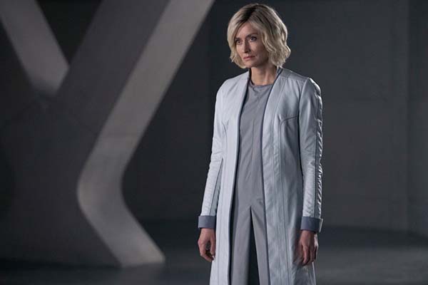 Natascha McElhone dans Halo (2022)