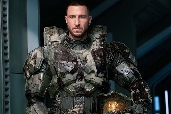 Pablo Schreiber dans Halo (2022)